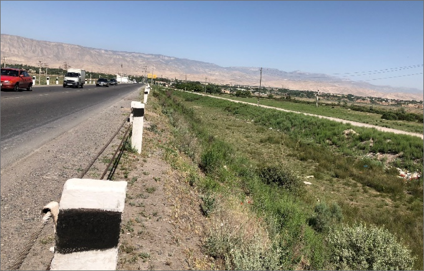 タジキスタン共和国道路整備調査設計2